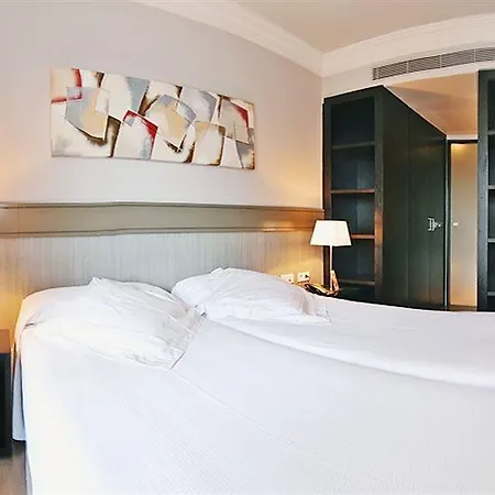 Condado 3*