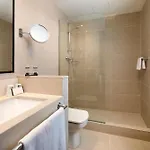 Condado Szálloda